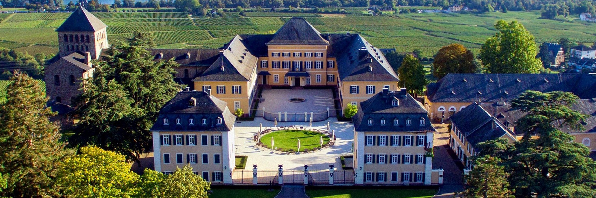 Chiemsee-Weinhandel-Weinshop-schloss